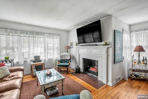 639 Alanon Rd, Ridgewood, NJ 07450-5306