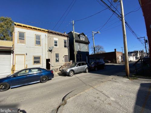 545 Clarke Ave, York, PA 17401-3338