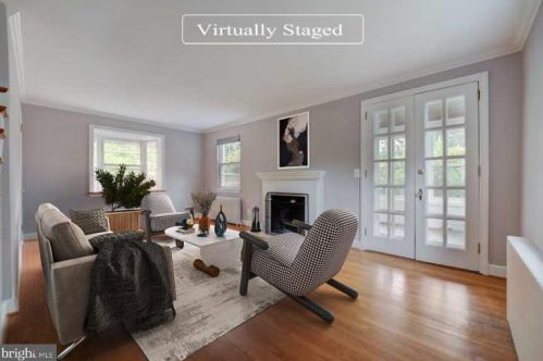 918 26th Pl, Arlington, VA 22202-2412