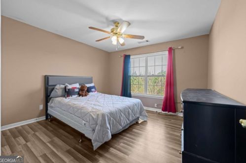 5625 Baffin Rd, Atlanta GA  30349-7050 exterior