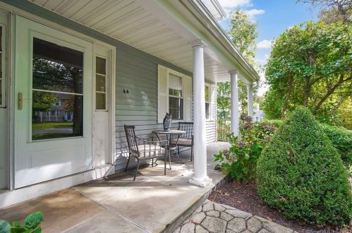 44 Secret Hollow Rd, Upper Stepney, CT 06468-5201