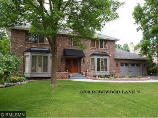 3790 Rosewood Ln, Minneapolis MN  55441-1128 exterior