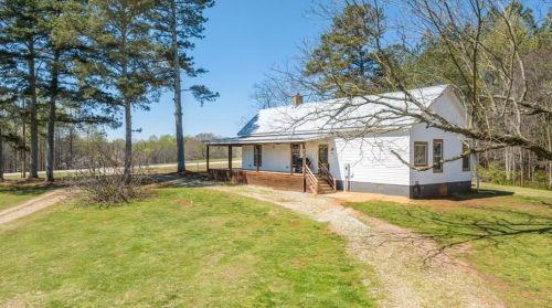 2445 Lyle Field Rd, Jefferson GA  30549-1943 exterior