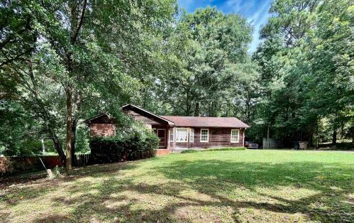 140 Derby Country Dr, Ellenwood, GA 30294-2754