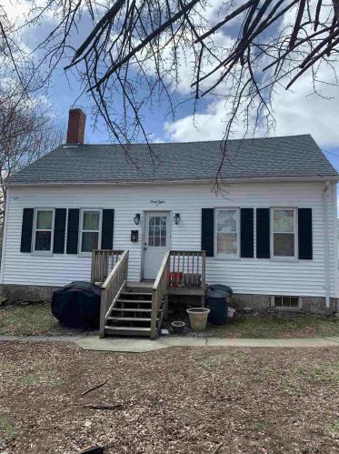 48 Franklin St, Somersworth, NH 03878-2513