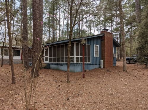 1431 Berry St, Lincolnton, GA 30817-1976