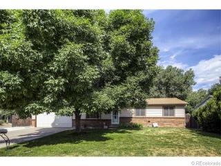 2916 Jasper St, Denver, CO 80013-1642