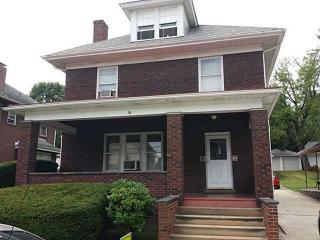 424 Center Ave, Greensburg, PA 15601-1927