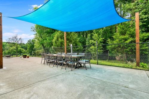 301 Cp Rd, Big Canoe GA  30143-4307 exterior