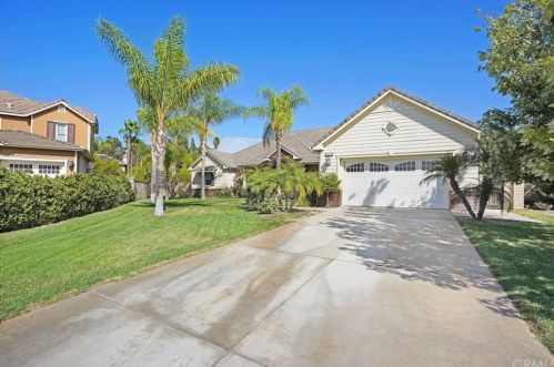 16472 Limerick St, Riverside, CA 92503-5944