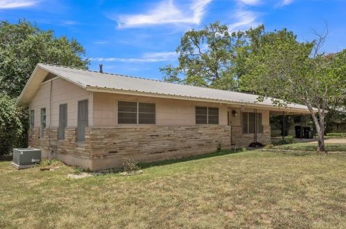 1604 Oak Ln, Georgetown, TX 78628-3640