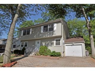 43 Hillcrest Dr, Wayne, NJ 07470-5730