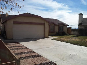 3006 Gertrude St, Tropico Village, CA 93560-6322