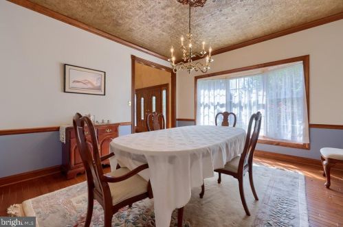 1991 Pickering Trl, Lancaster PA 17601-4972 exterior