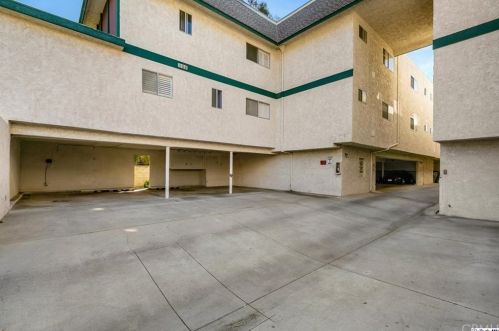 408 Burchett St, Glendale CA  91203-1341 exterior