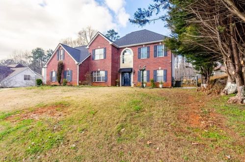 5357 Beechwood Forest Dr, Lithonia, GA 30038-3909