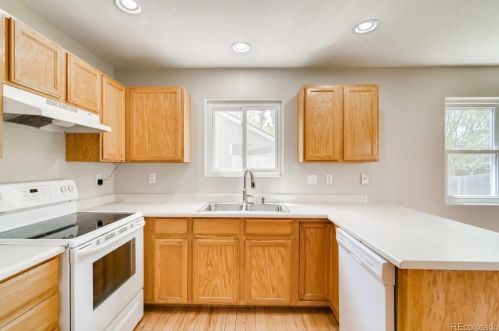 306 Hemlock Dr, Fort Collins CO  80550-5708 exterior