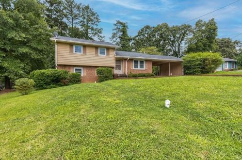 5279 Joan Of Arc Pl, Atlanta, GA 30349-5213