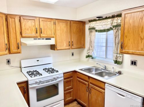 19914 Victorian Way, Parker CO 80138-3802 exterior