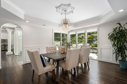 10228 Overhill Dr, Santa Ana CA  92705-1595 exterior