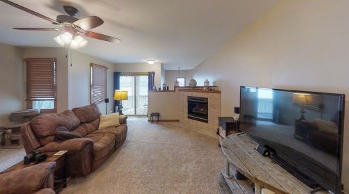 1374 Lehman Dr, Crown Point, IN 46307-1448