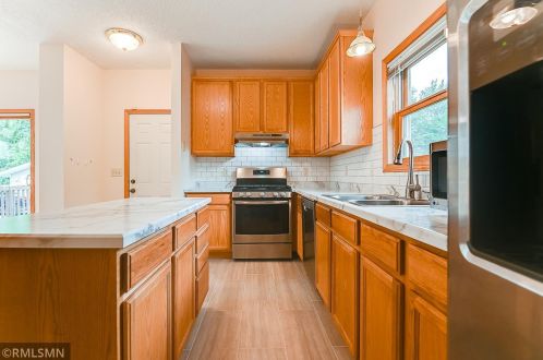 1061 Desoto St, Saint Paul MN  55130-3846 exterior