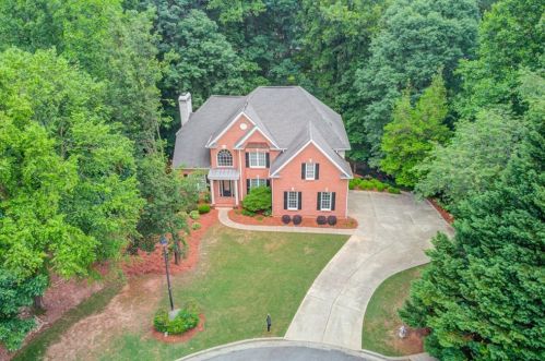 3445 Lake Seminole Dr, Buford, GA 30519-3767