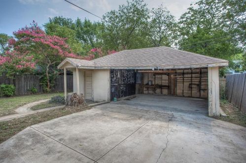3241 Greene Ave, Fort Worth TX  76109-2321 exterior