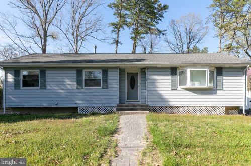 168 Garden Ave, Browns Mills, NJ 08015-1957