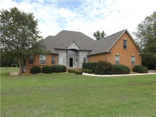 1257 Duncan Rd, Manchester, TN 37355-7533
