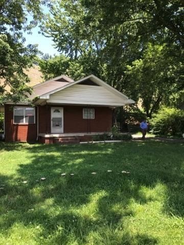 104 King St, Pigeon Forge, TN 37862-3214