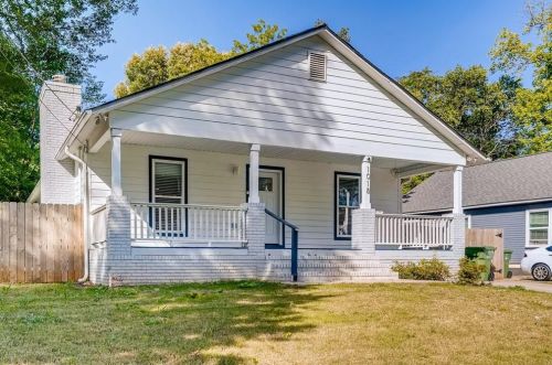 1018 Dimmock St, Atlanta, GA 30310-3316