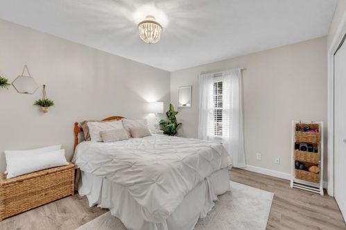 1201 Country Park Dr, Smyrna GA  30080-8226 exterior