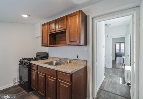 760 43rd St, Philadelphia PA  19104-1464 exterior