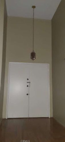 300 Isabel St, Glendale, CA 91206-3615
