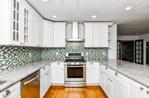 2228 Meadowvale Dr, Atlanta GA  30345-3543 exterior