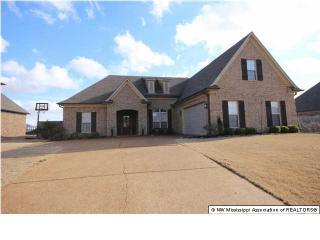 1792 Linden Dr, Walls, MS 38651-9568
