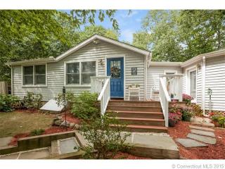 7 Leetes Island Rd, Guilford, CT 06437-3027