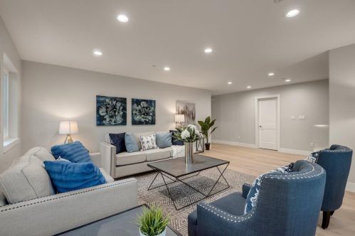 1709 Golden Hills Dr, Milpitas CA 95035-5002 exterior