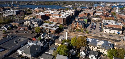 53 Tanner St, Portsmouth, NH 03801-3971