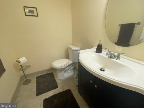 23 Sayre Dr, Princeton NJ  08540-5805 exterior