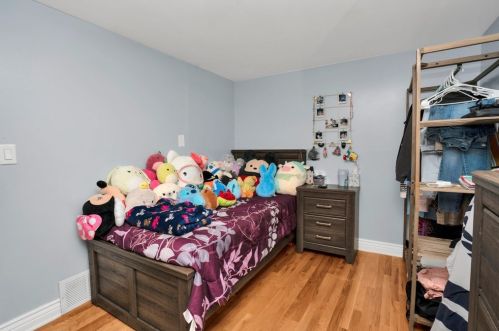 3827 East Ave, Forest View IL  60402-4037 exterior