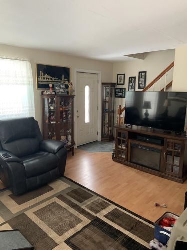 43 Mountain Dr, New Durham, NH 03855-6120