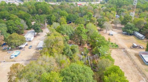 17258 Old Hwy 105, Conroe TX  77304-4434 exterior