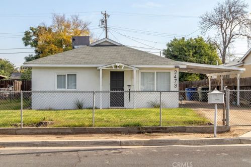 2473 Backer Ave, Fresno, CA 93725-1604