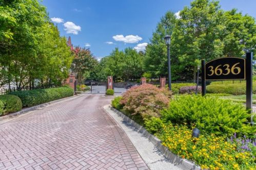 3636 Habersham Rd, Atlanta GA  30305-1153 exterior