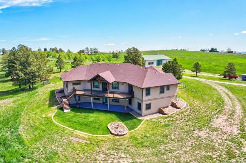 11540 Parker Rd, Parker, CO 80138-7802