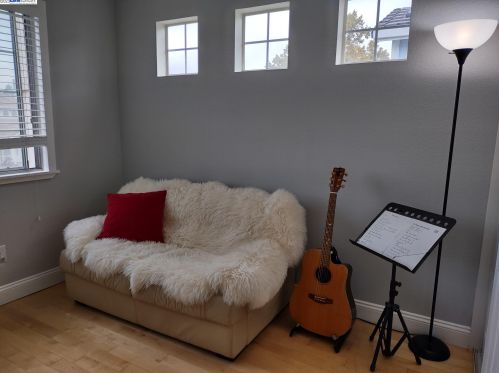 3238 Las Positas Blvd, Pleasanton, CA 94588-2950