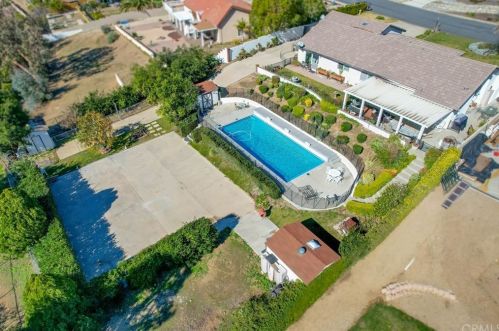 9407 Valley View St, Rancho Cucamonga, CA 91737-1540