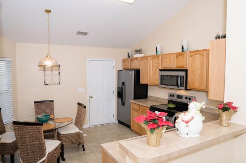 108 Mockernut Dr, Ladson SC  29456-3892 exterior